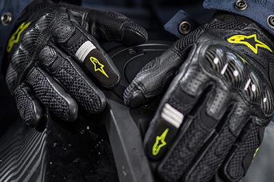 Les gants Alpinestars SMX-1 V2