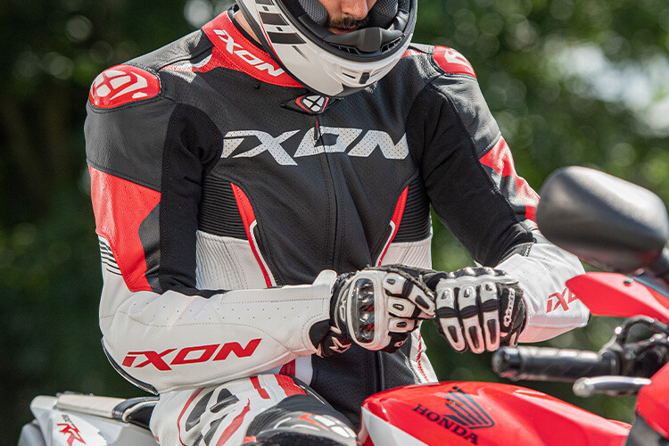 La combinaison Ixon Vortex 2