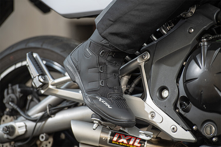 Les bottes Ixon Kassius