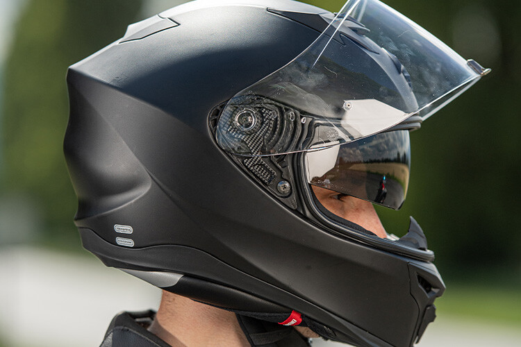 Le casque Scorpion Exo-520 Air Solid