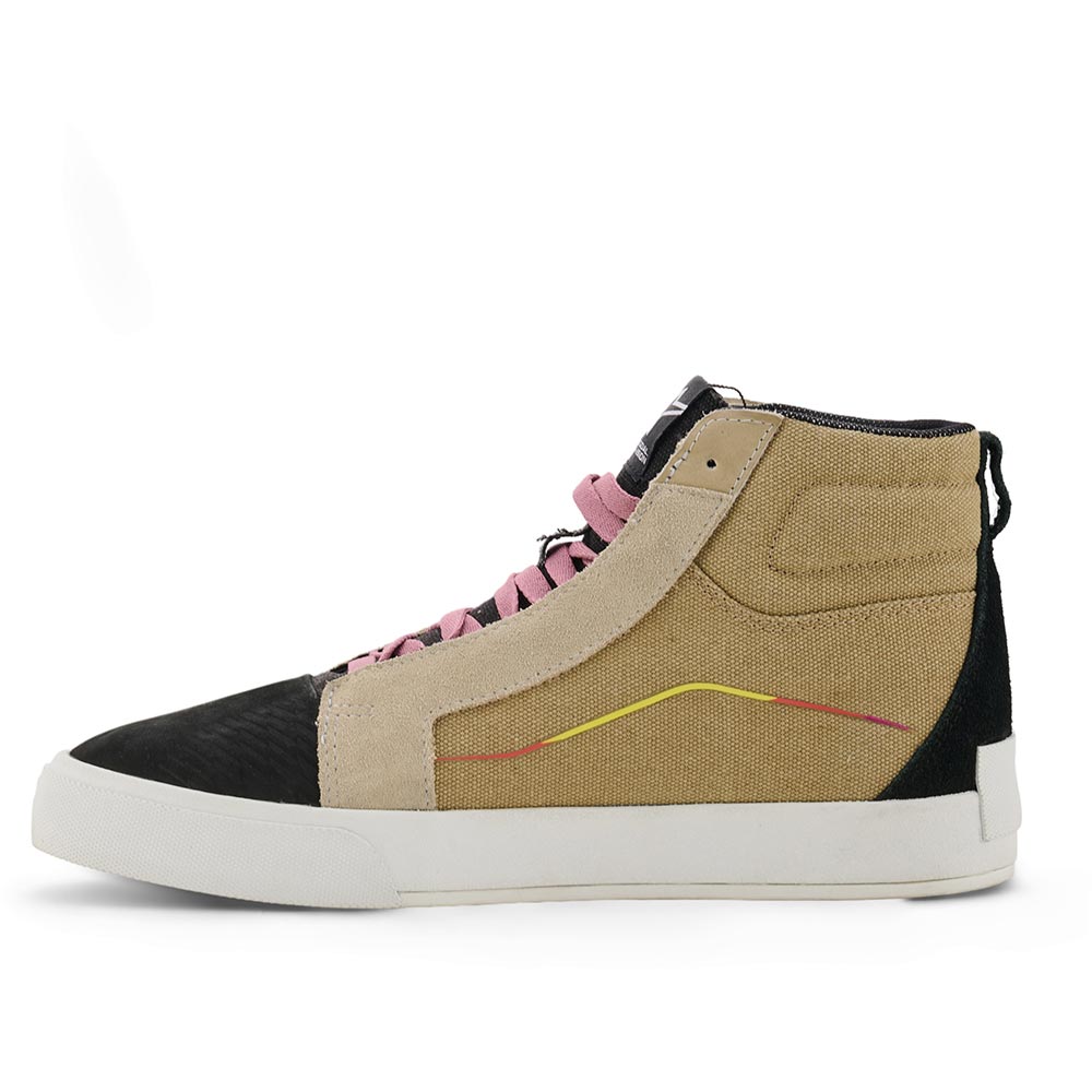 Baskets Ride-63 Canvas
