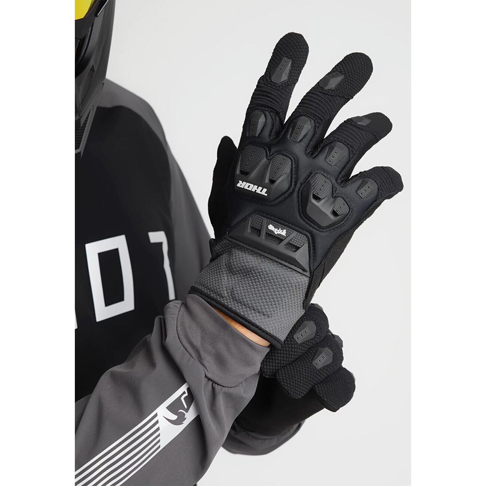 Gants Terrain