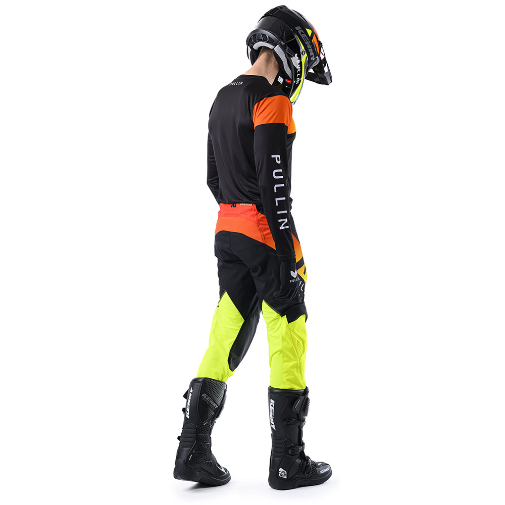 Pantalon Master - 2024