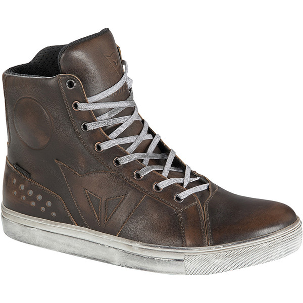 chaussure moto basket