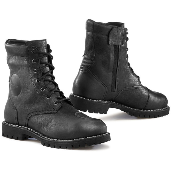 botte moto pour homme petite taille