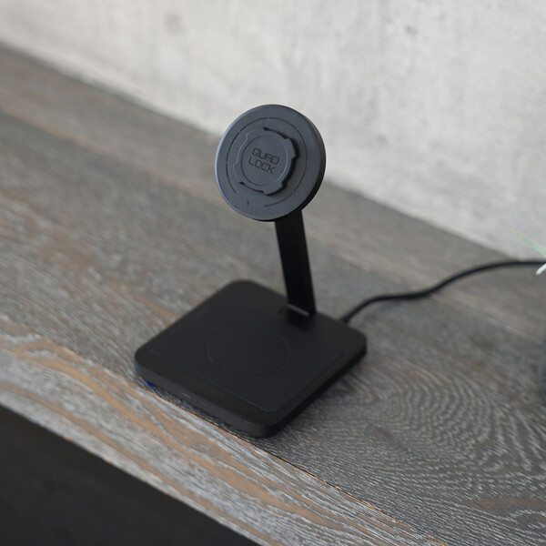 Support bureau Mag Dual Desktop Wireless Charger