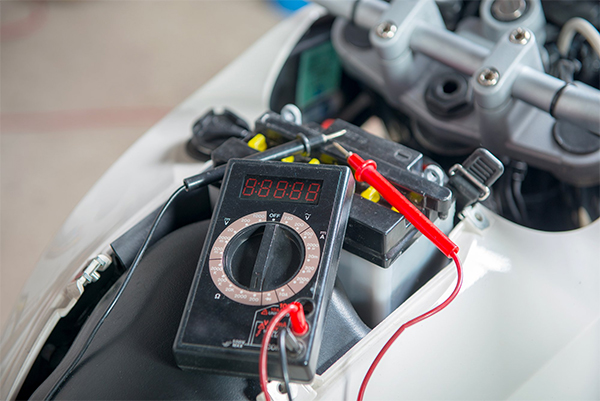 proteger-batterie-moto